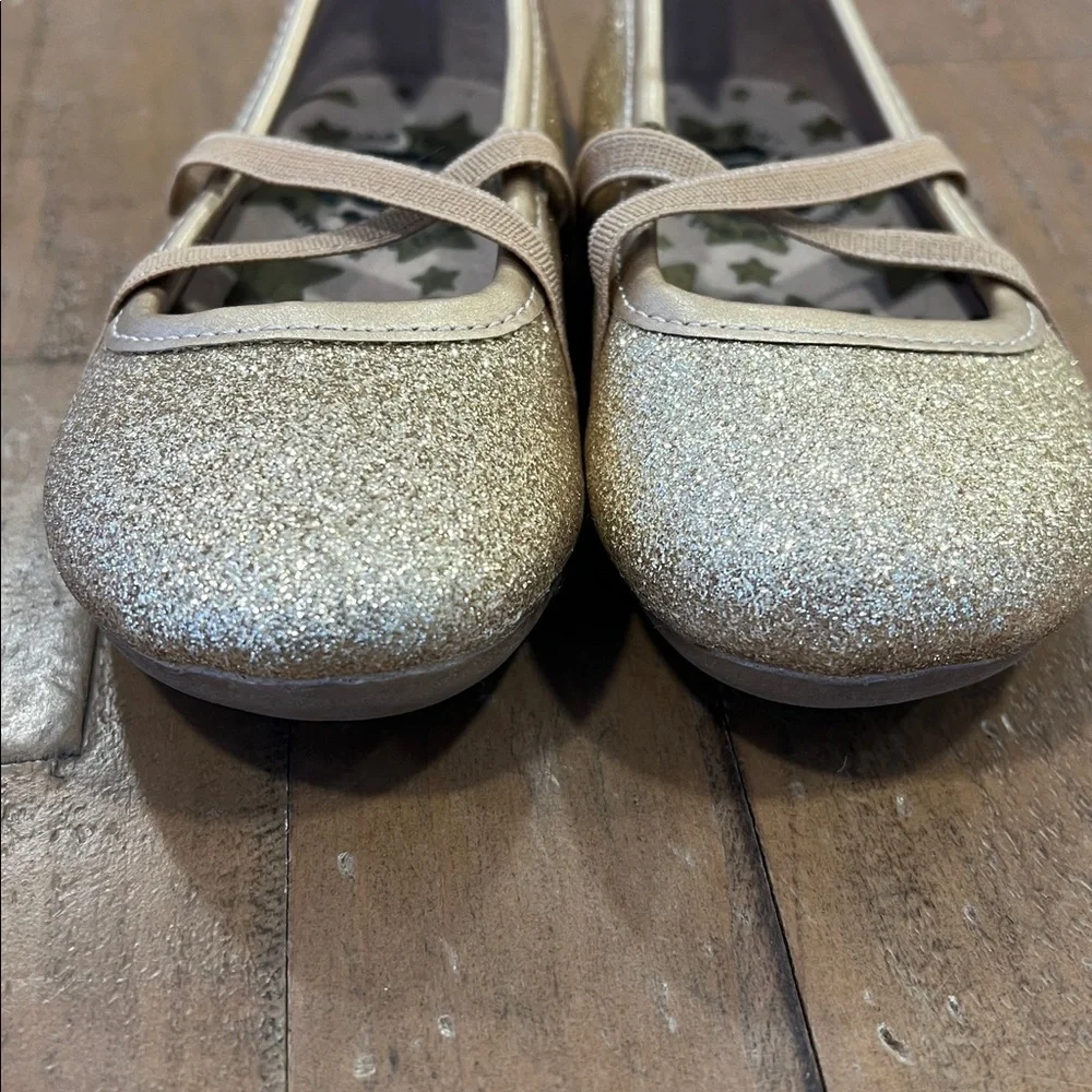 Livie & Luca gold metallic glitter cross strap Mary Jane flats size 6